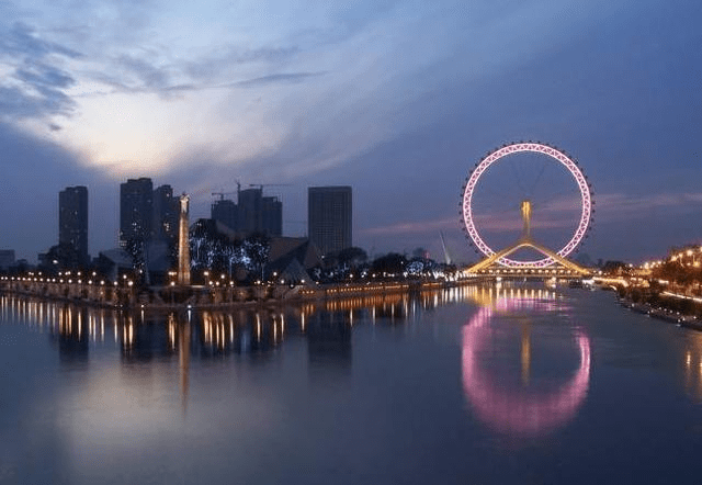 天津，海河之畔的璀璨繁华之城